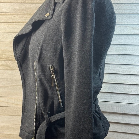 Forever 21 Moto Jacket. Heathered Gray. Sweatshirt type material. Size Small - Picture 4 of 5